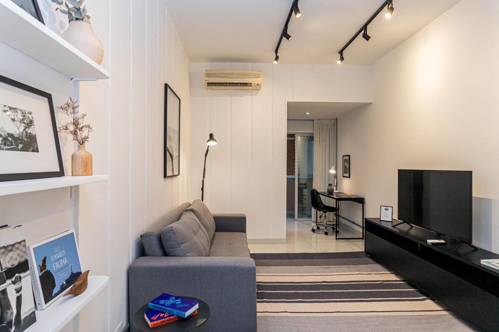 Moderno A 300 M Da Do Leblon Apartment